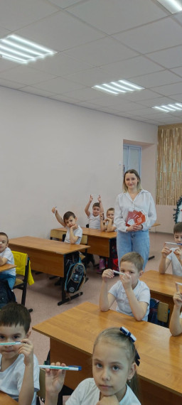 Школьникам рассказали о здоровом образе жизни и ГТО. Школьникам рассказали о здоровом образе жизни и ГТО.