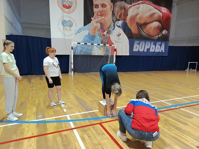 В СОК «Юность» состоялся фестиваль Всероссийского физкультурно-спортивного комплекса «Готов к труду и обороне» среди взрослого населения Богучарского района. В СОК «Юность» состоялся фестиваль Всероссийского физкультурно-спортивного комплекса «Готов к труду и обороне» среди взрослого населения Богучарского района.